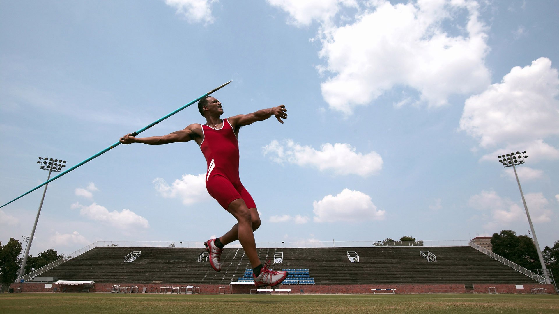 全国青少年足球培训项目扩大覆盖范围，青少年足球培训学校